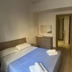Apt. N. 3 , Milano Italia